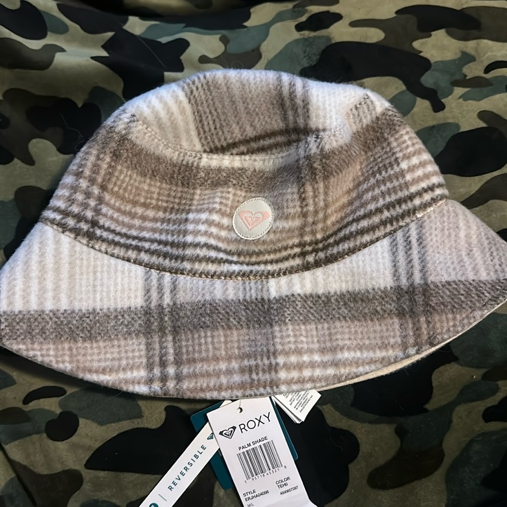 Roxy Palm Shade Bucket Hat: REVERSIBLE: NEW WITH TAGS: SIZE M/L